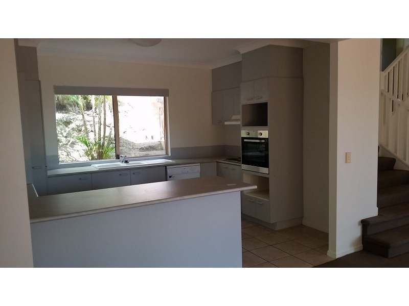 11/3 Fortuna Place, Parkwood QLD 4214