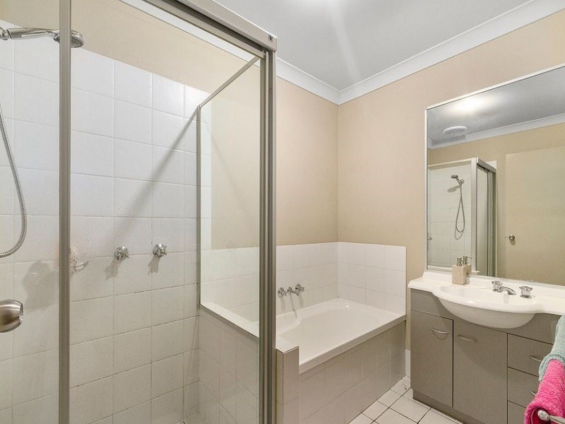 AOT/590 PINE RIDGE ROAD, Coombabah QLD 4216