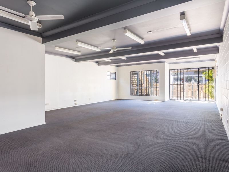 172 Scarborough Street, Southport QLD 4215