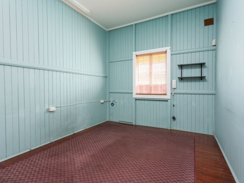 172 Scarborough Street, Southport QLD 4215