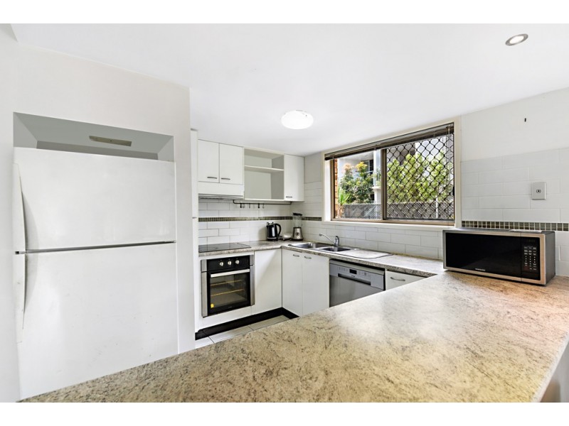 u12a/11 Waterford Court, Bundall QLD 4217