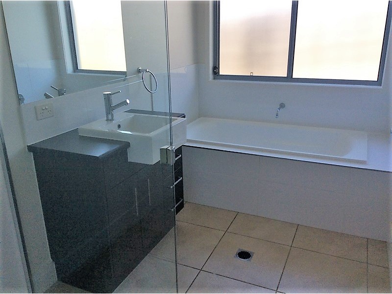 54 Morinda Circuit, Noosaville QLD 4566