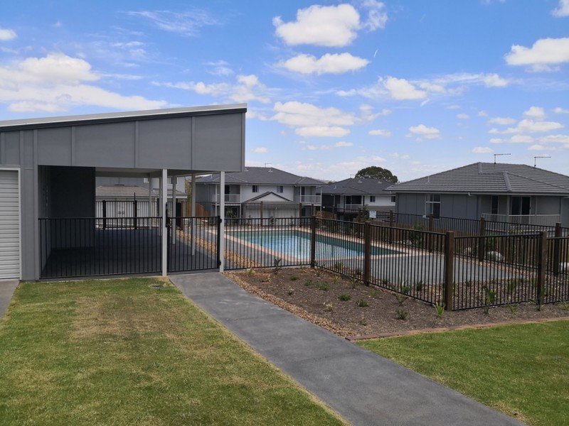 2/27 Tequesta Drive, Beaudesert QLD 4285