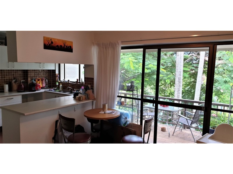 111 Markeri Street, Mermaid Waters QLD 4218