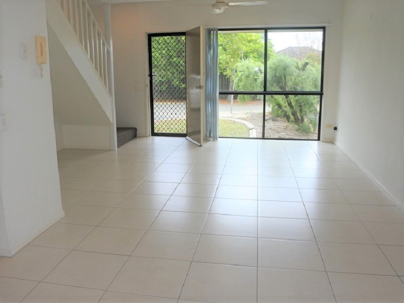 LKO/590 PINE RIDGE ROAD, Coombabah QLD 4216