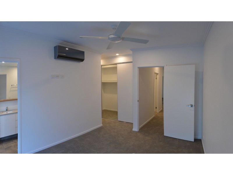 45 Manhattan Avenue, Robina QLD 4226