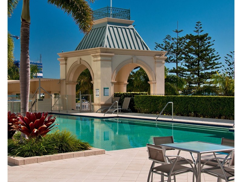 612/360 Marine Parade, Labrador QLD 4215