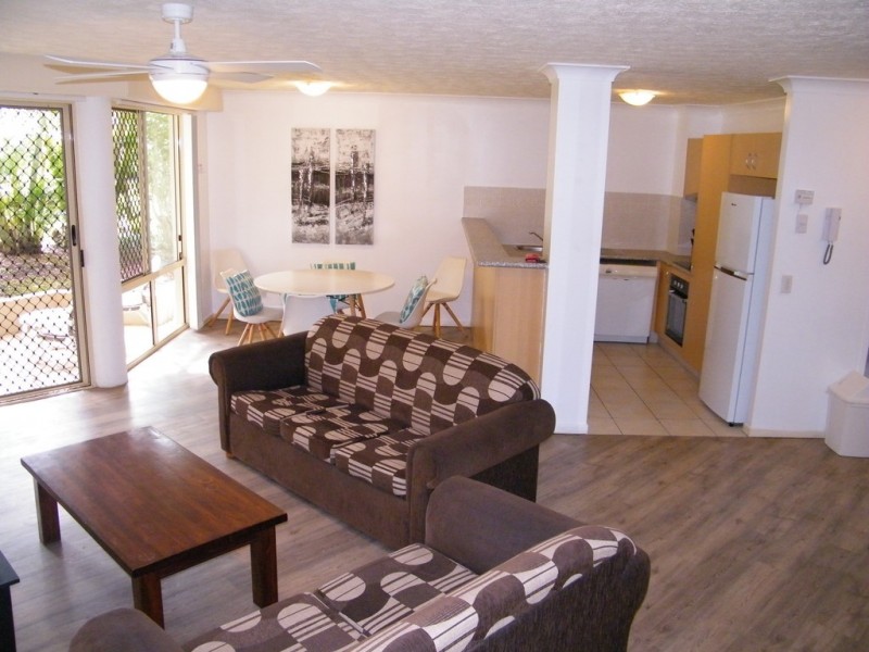 8 437 golden four drive, Tugun QLD 4224