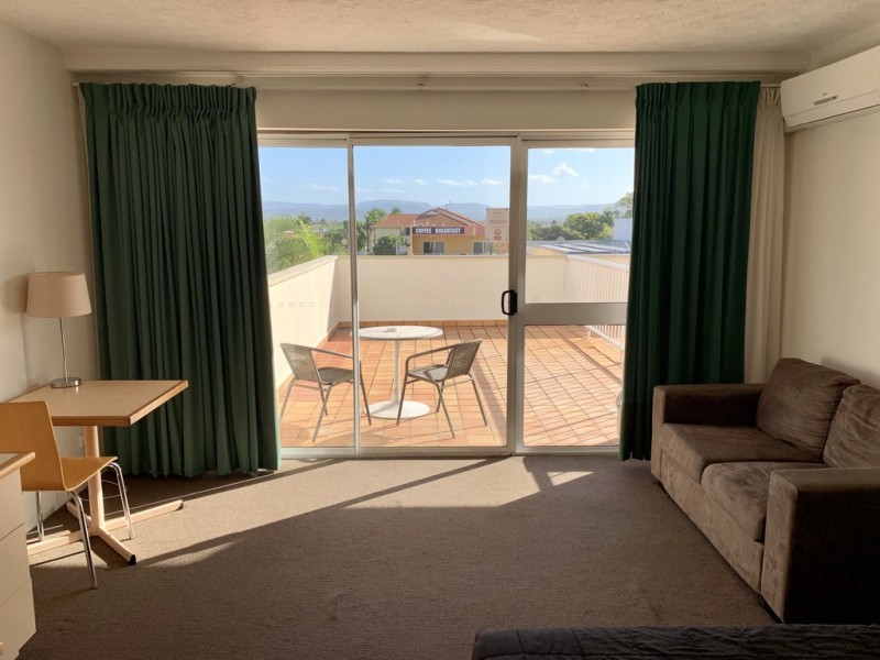 301/2007 Gold Coast Hwy, Miami QLD 4220