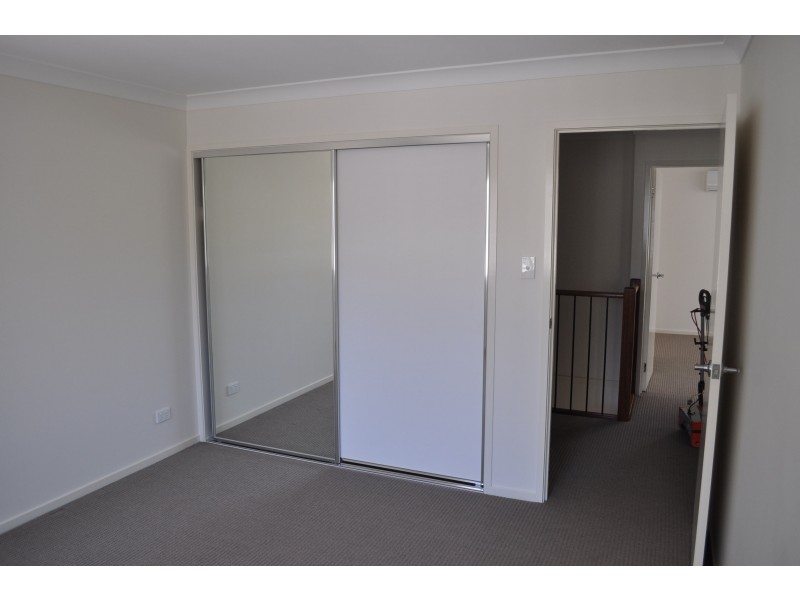 10 Riverview Rd, Nerang QLD 4211