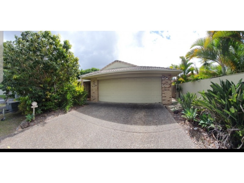 61 Yodelay Street, Varsity Lakes QLD 4227
