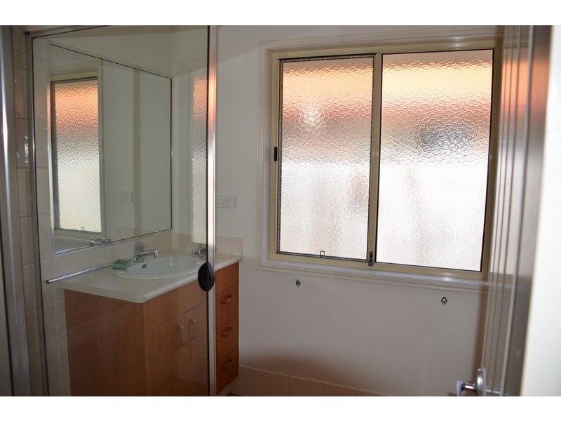 61 Yodelay Street, Varsity Lakes QLD 4227