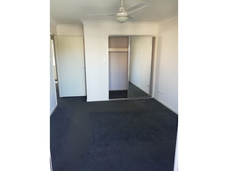 1 McAuley Parade, Pacific Pines QLD 4211