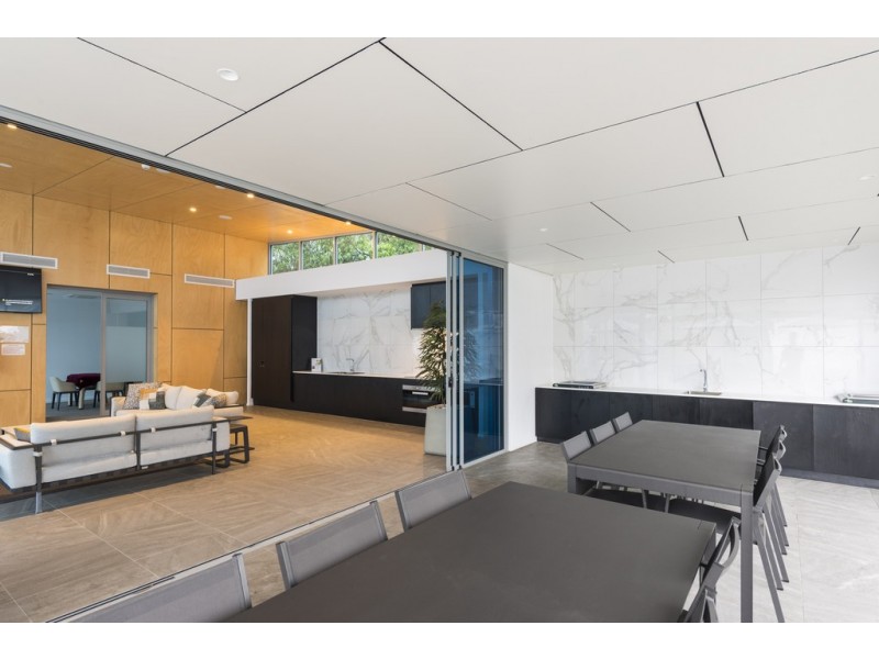 Varsity Lakes QLD 4227