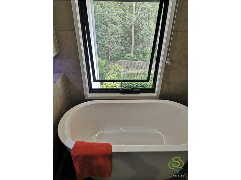 390 Simpsons Rd, Bardon QLD 4065