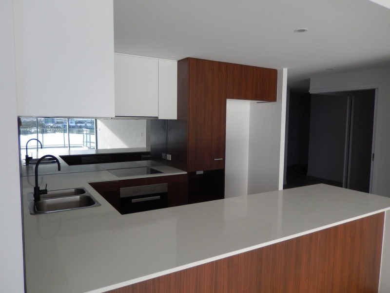 Varsity Lakes QLD 4227