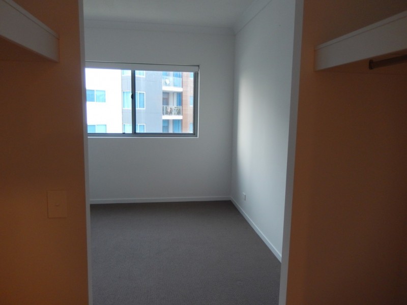 Varsity Lakes QLD 4227