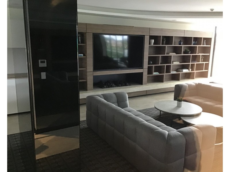 808/372 372 Marine Parade, Labrador QLD 4215