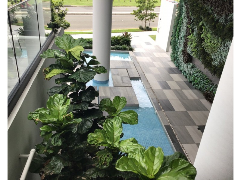 808/372 372 Marine Parade, Labrador QLD 4215