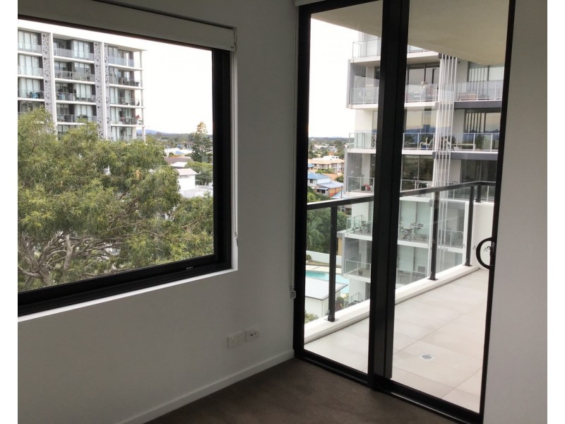 808/372 372 Marine Parade, Labrador QLD 4215