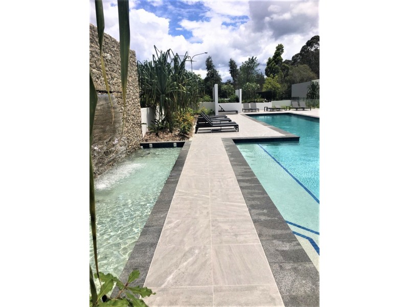 Varsity Lakes QLD 4227