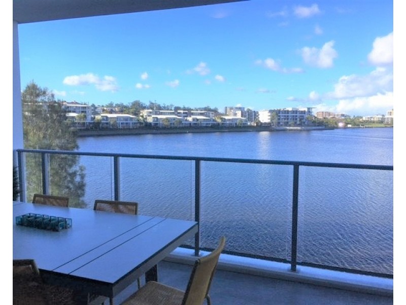 2309/397 397 Christine Ave, Varsity Lakes QLD 4227