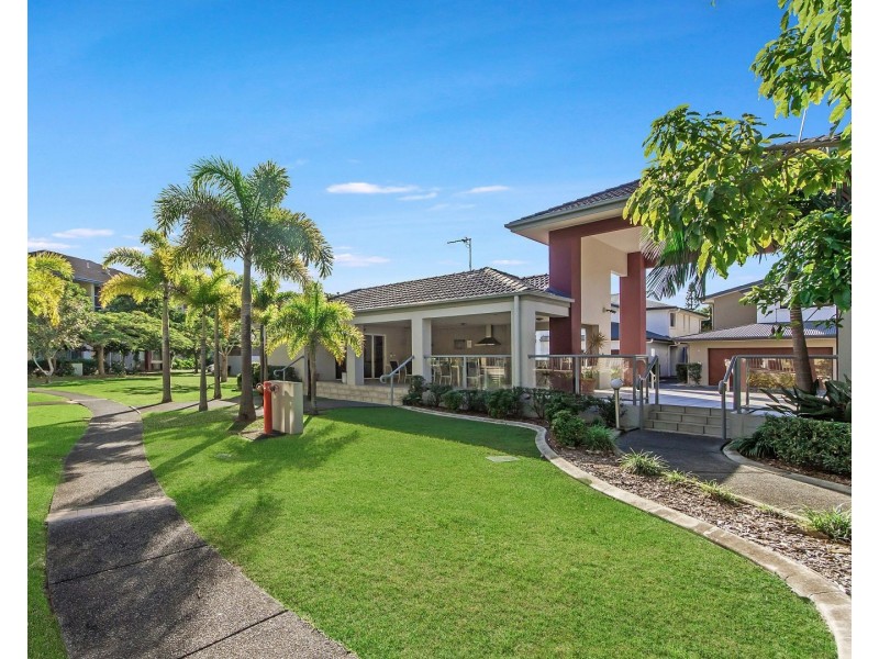 711/33 Clark Street, Southport QLD 4215