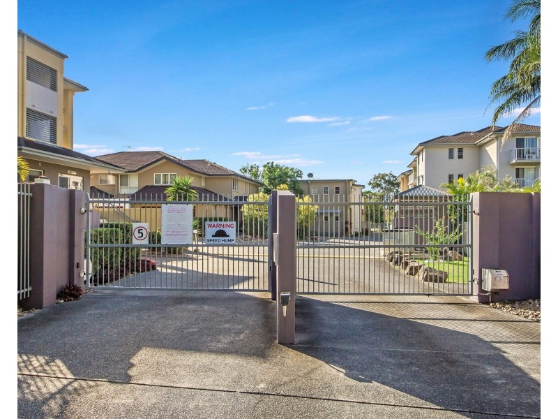 711/33 Clark Street, Southport QLD 4215