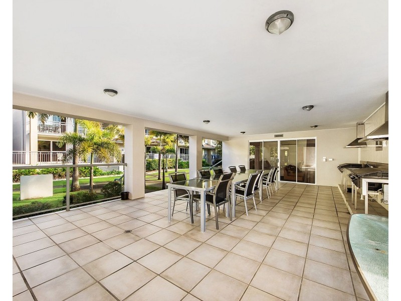 711/33 Clark Street, Southport QLD 4215