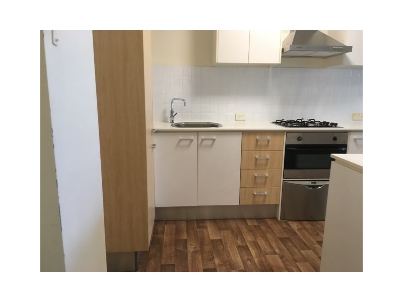 S10 8 Cordelia Street, South Brisbane QLD 4101