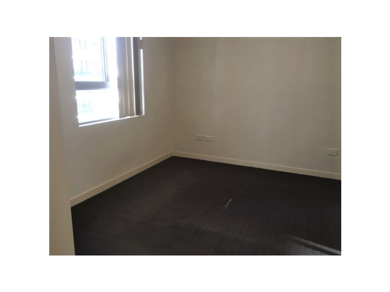 S10 8 Cordelia Street, South Brisbane QLD 4101