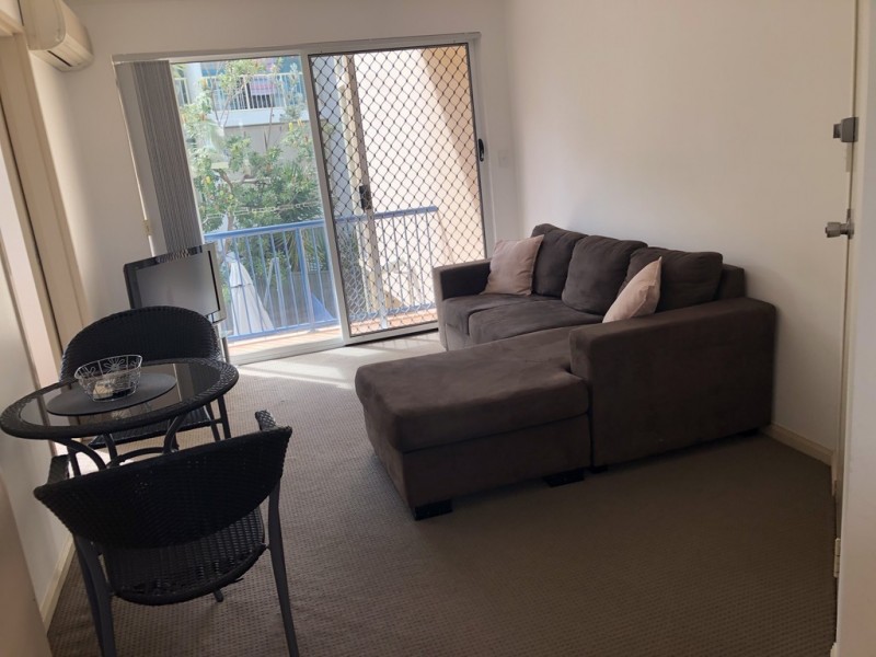 4 Adori, Chevron Island QLD 4217