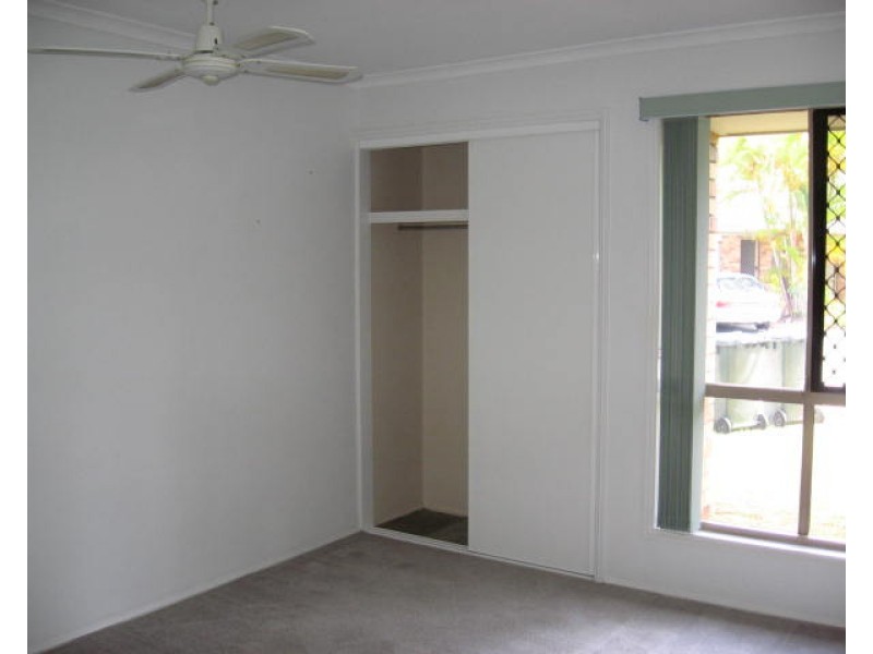 18 Silky Oak Court, Oxenford QLD 4210