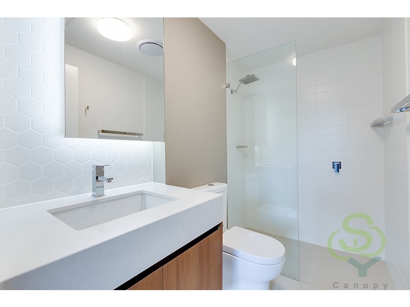 390 Simpsons Rd, Bardon QLD 4065