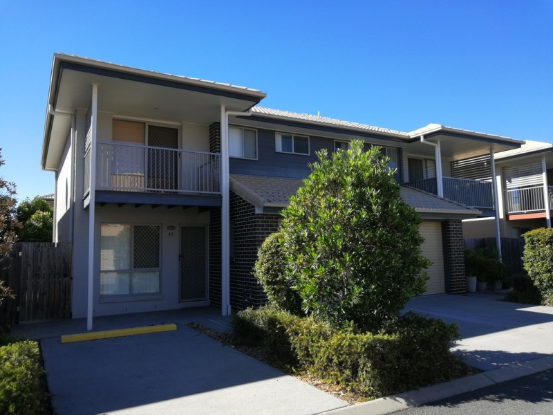 1 McAuley Parade, Pacific Pines QLD 4211