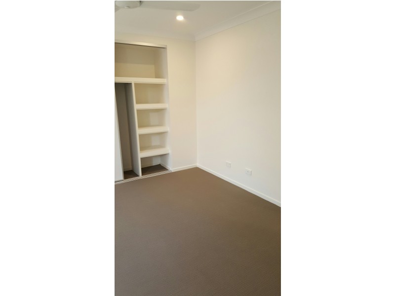 25 Voyager Terrace, Pimpama QLD 4209