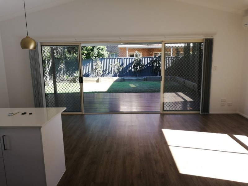 5 Shorehaven Place, Varsity Lakes QLD 4227