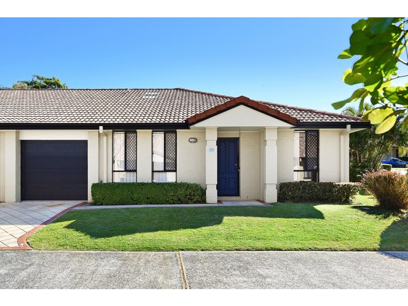 30/20 Brown Street, Labrador QLD 4215