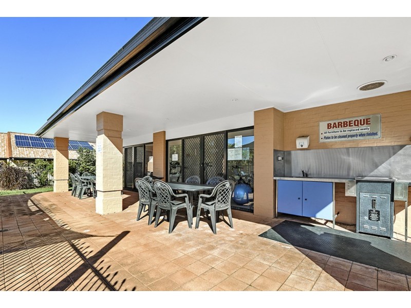 30/20 Brown Street, Labrador QLD 4215