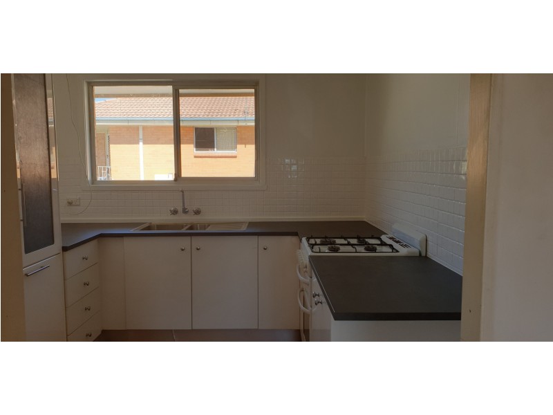 10 CROWN STREET, Slacks Creek QLD 4127