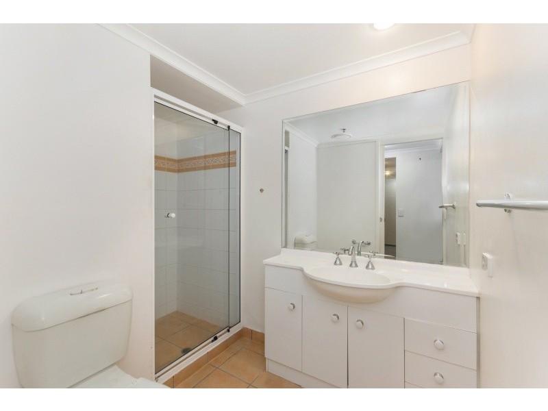 86-124 OGDEN, STREET, Townsville City QLD 4810