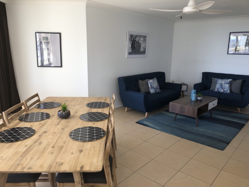 27/114 The Esplanade, Surfers Paradise QLD 4217