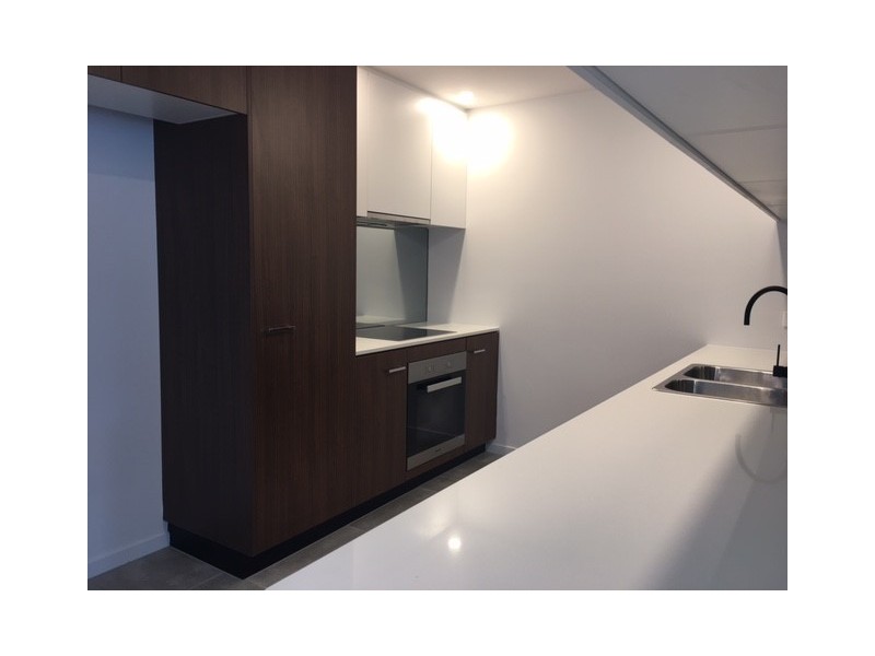 1721/397 Christine Ave, Varsity Lakes QLD 4227