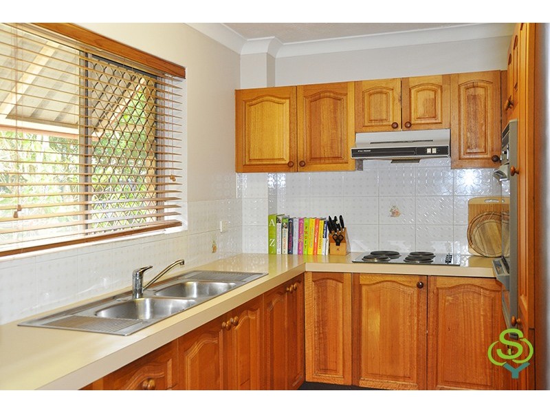 15 Payne St, Indooroopilly QLD 4068