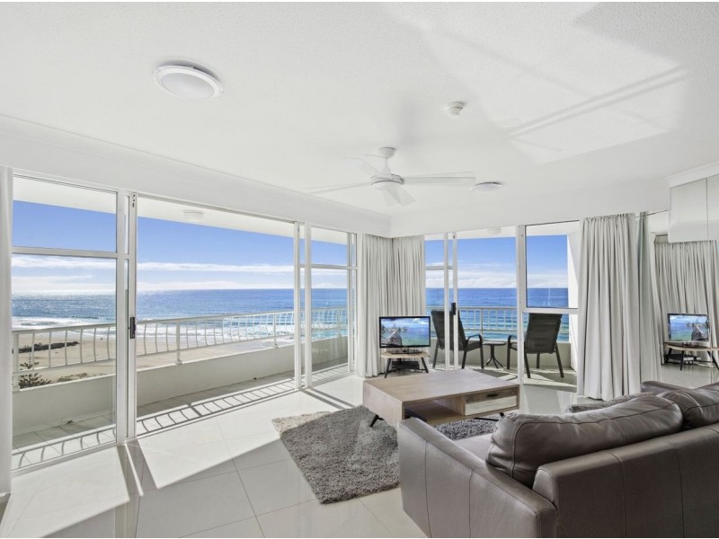 2 19th Avenue, Palm Beach QLD 4221