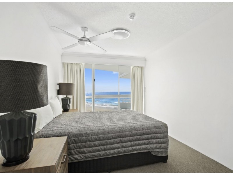 2 19th Avenue, Palm Beach QLD 4221