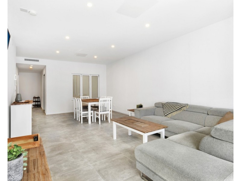 3409/397 3409/397 Christine Avenue, Varsity Lakes QLD 4227
