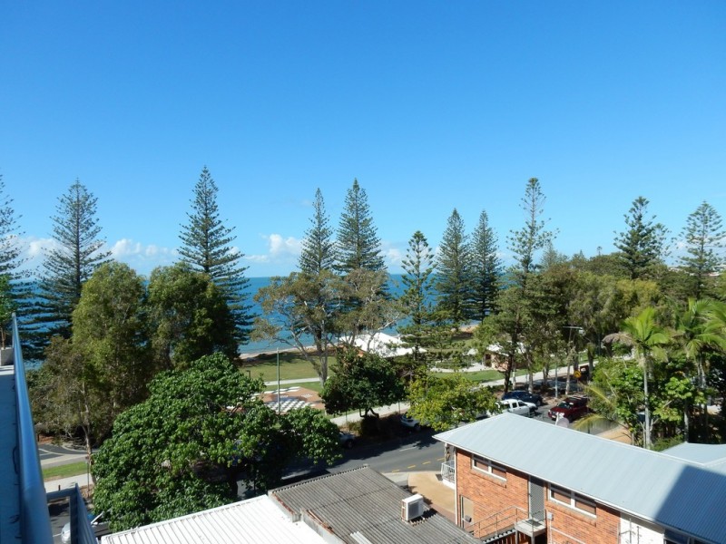 403/89 landsborough avenue, Scarborough QLD 4020