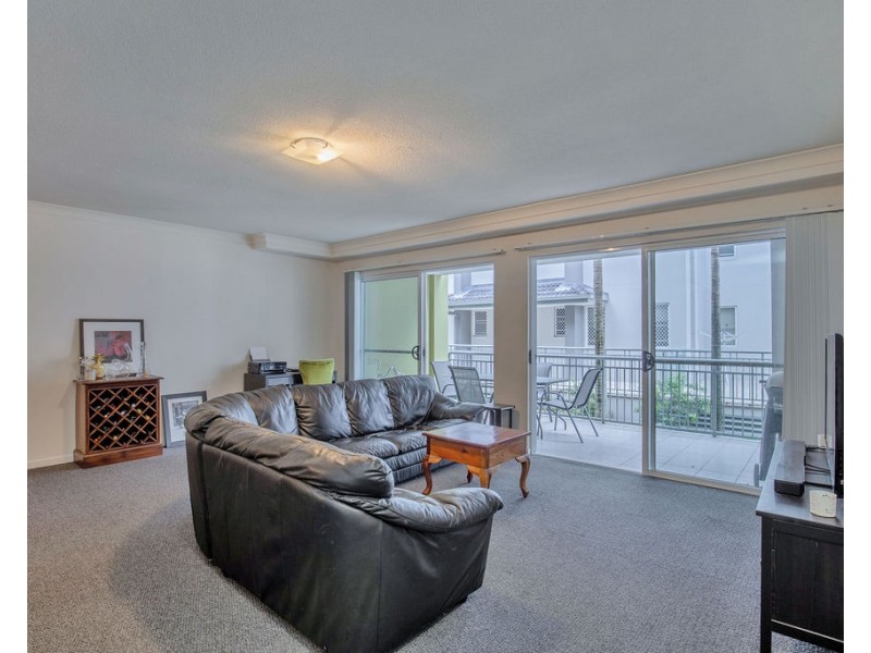 702/33 Clark Street, Biggera Waters QLD 4216