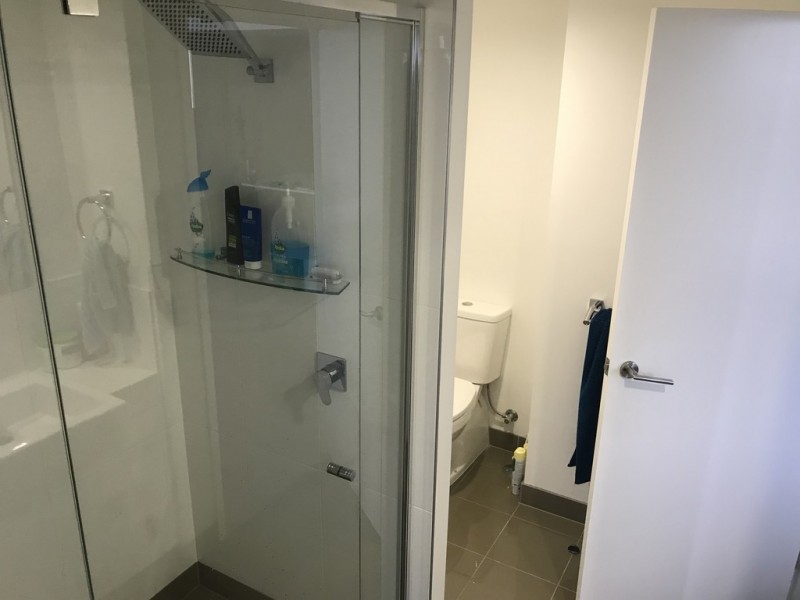 443/33 Lakefront Crescent, Varsity Lakes QLD 4227
